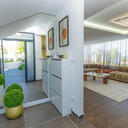 Villa Villa Sarajevo *